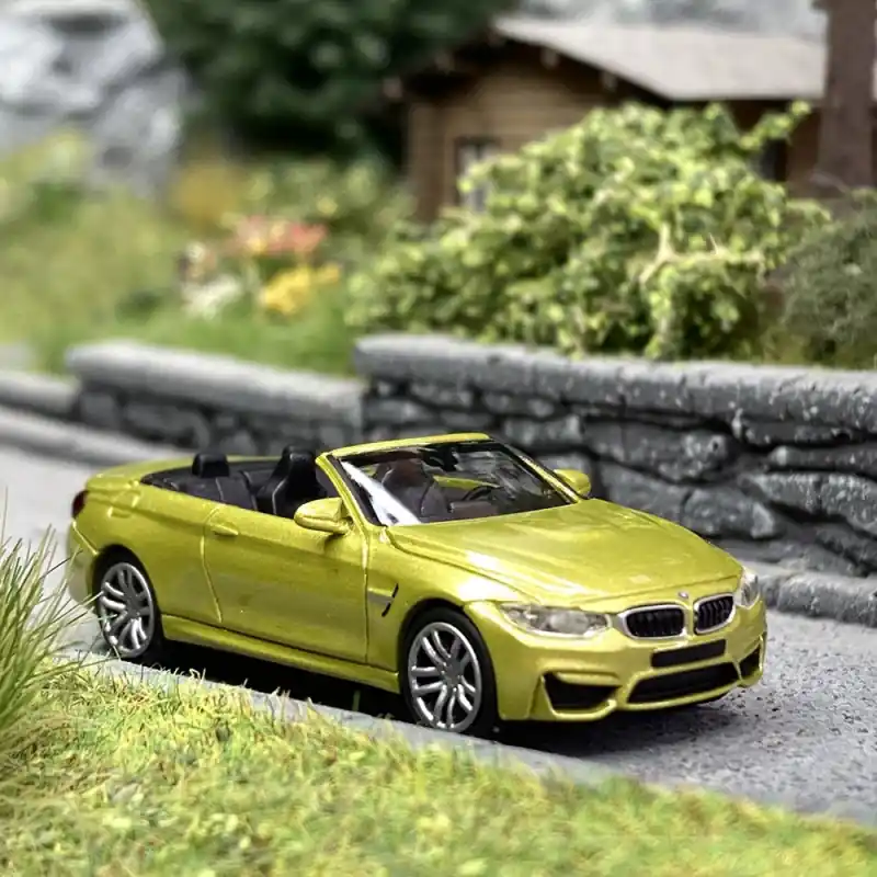 BMW M4 Cabriolet 2015, Jaune métal - MINICHAMPS 870 027234 - HO 1/87 Offre Exclusive