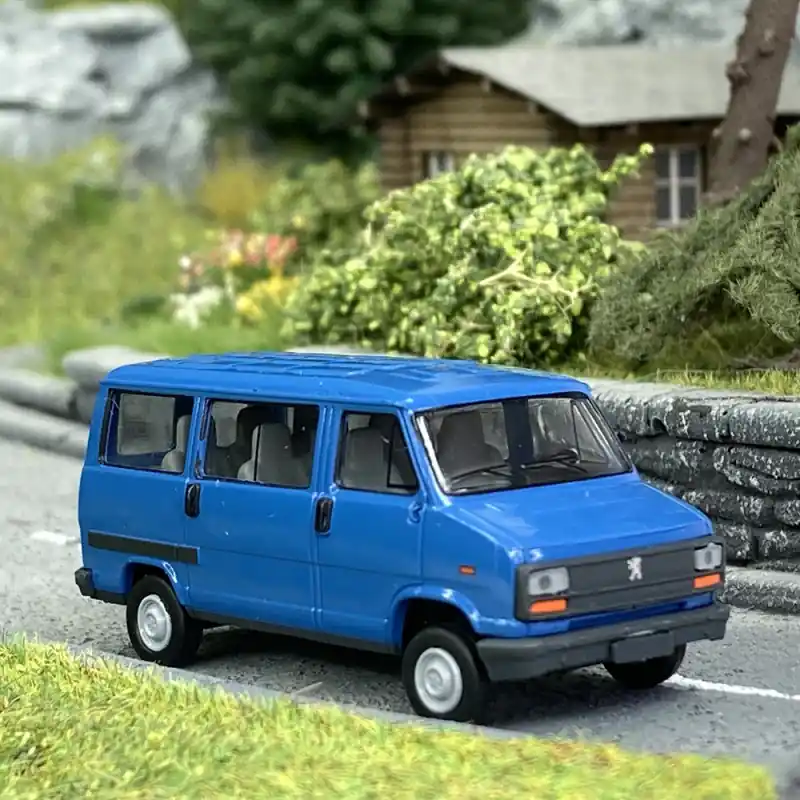 Peugeot "J5" Bleu - BREKINA / SAI 7161 - HO 1/87 Prix Cassé
