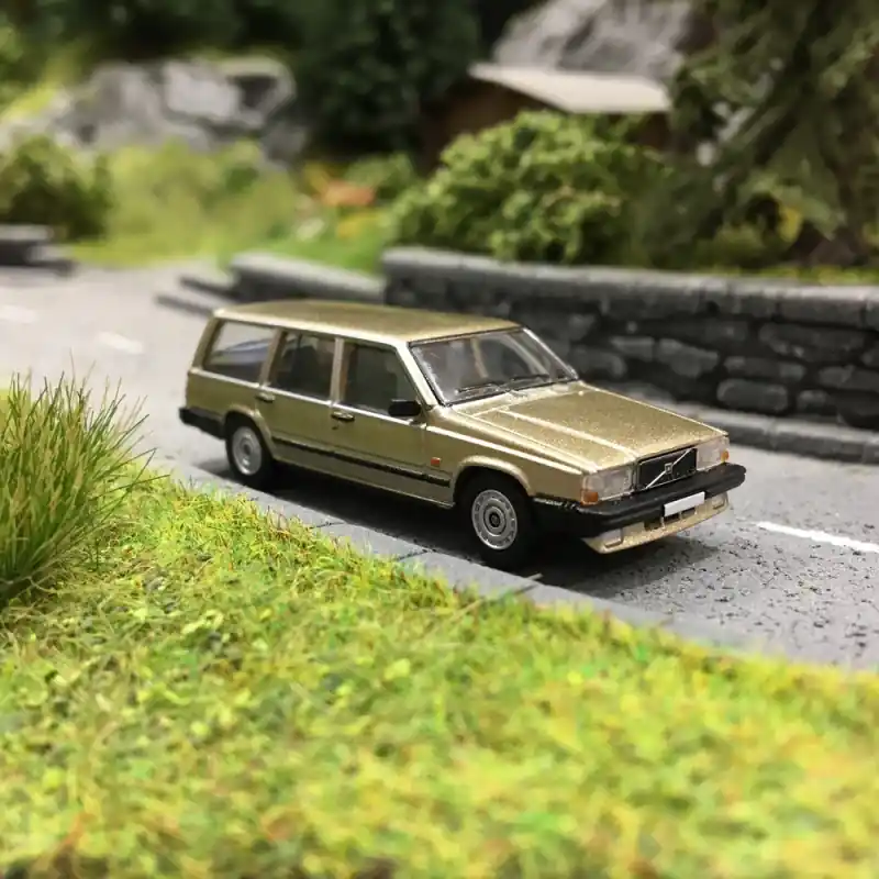 Acheter Direct Volvo 740 Break Champagne-HO 1/87-PCX870112