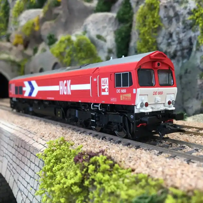 Commander Maintenant Locomotive classe 66 HGK Ep VI digital son-HO 1/87-TRIX 22691