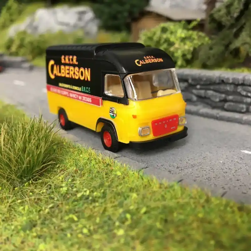 Commande En Gros Camion Saviem SG2 Calberson Nancy-HO-1/87-IGRA 2912.4