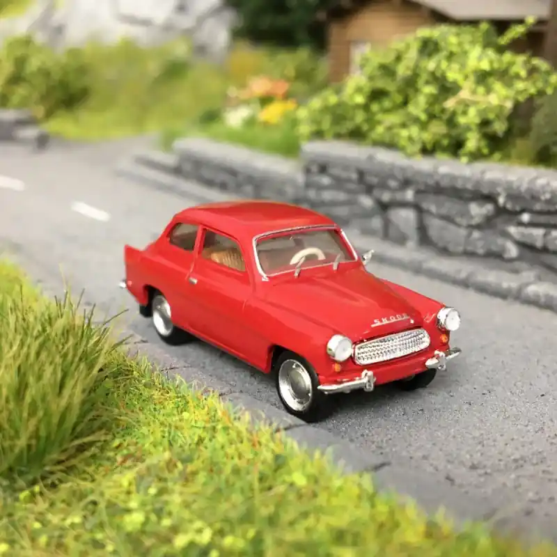 Commander Vite Skoda Octavia Rouge-HO-1/87-Starline Models 27450