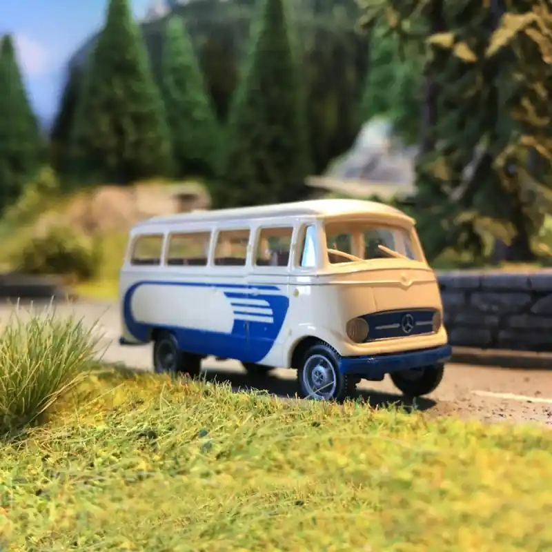 Vente Flash Mercedes O 319 HO 1/87-BREKINA 36146