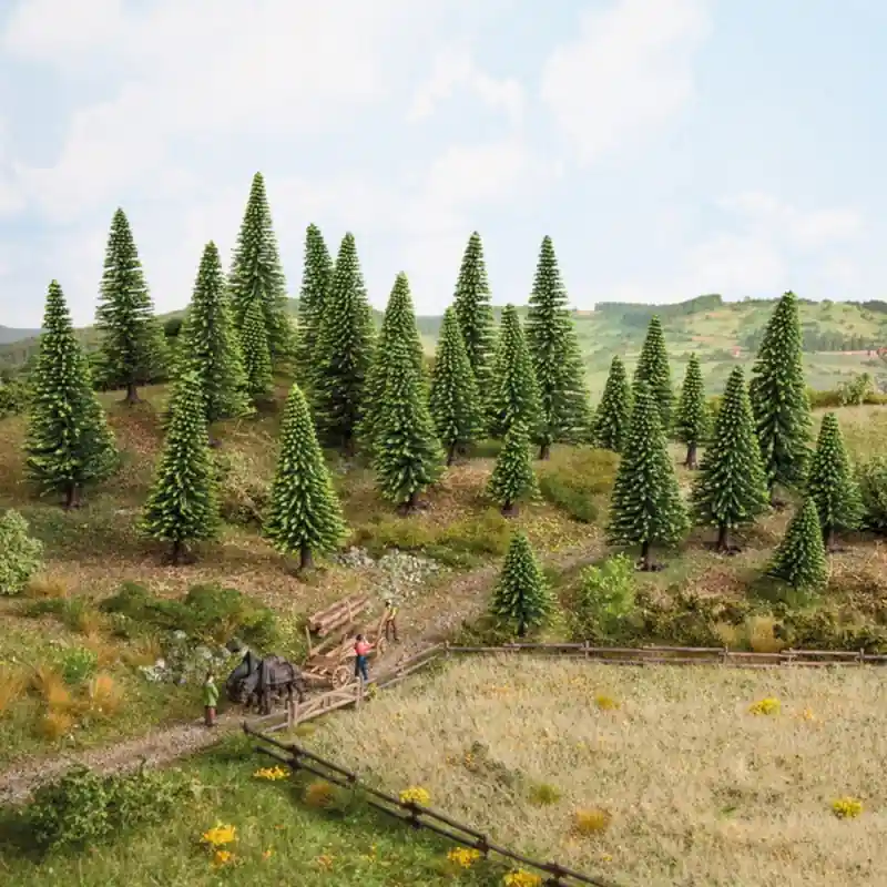50 Sapins 5 à 14 cm de haut - NOCH 26821 Dernière Chance