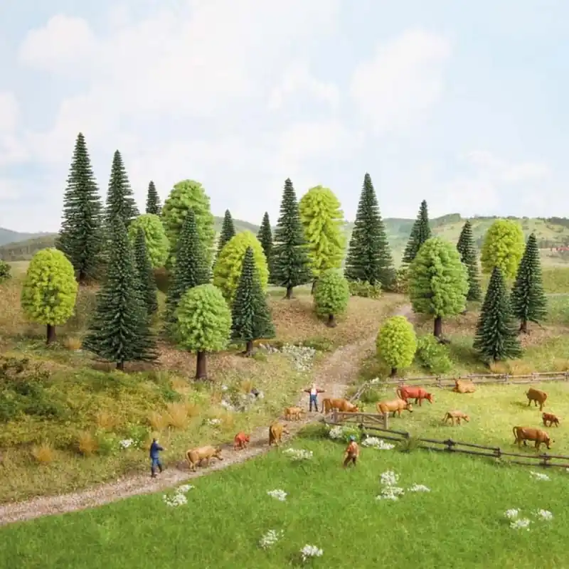 Nouvel Arrivage Forêt de 10 Arbres de 5 à 14 cm de haut - NOCH 26911