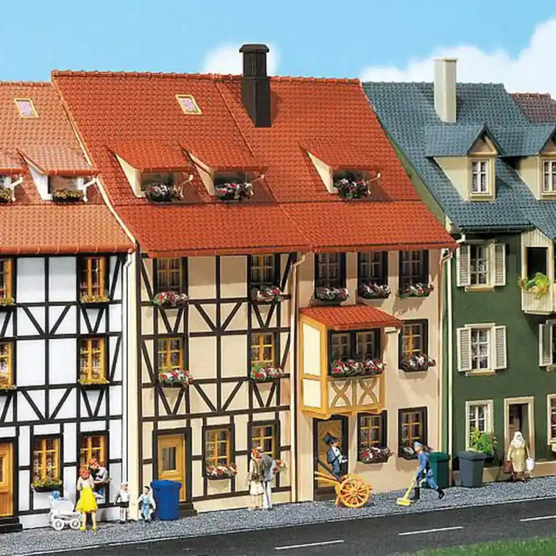 2 demi maisons de ville -HO-1/87-FALLER 130431 Produit De Marque