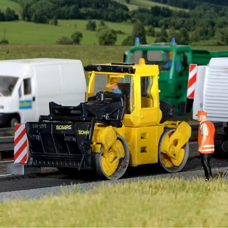 Prix Choc Rouleau compresseur Bomag BS180-HO-1/87-KIBRI 11558