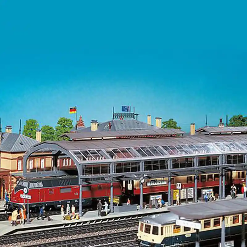 Hall de Gare-HO-1/87-FALLER 120180 Prix Promo