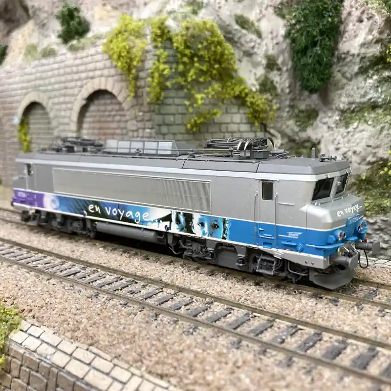 Commande En Gros Locomotive électrique BB 7284, "En voyage", Casquette, SNCF, Ep. VI digital son AC 3R - LSMODELS 10705S - HO 1/87