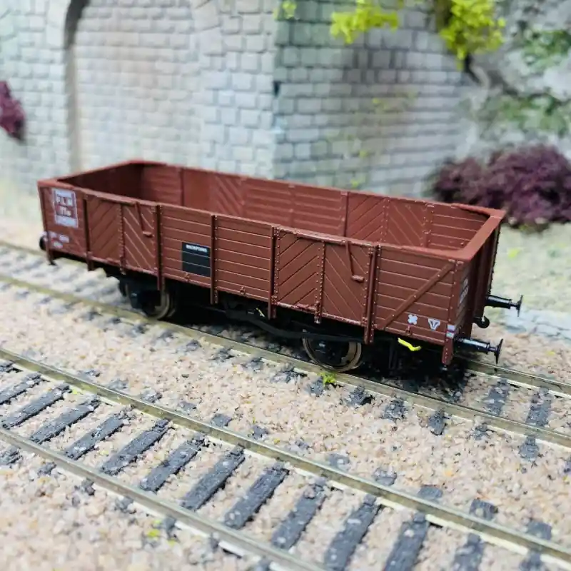 Tombereau PLM 4 portes bois brun unifié 530, Sncf Ep II - REE WB809 - HO 1/87 Offre Du Jour