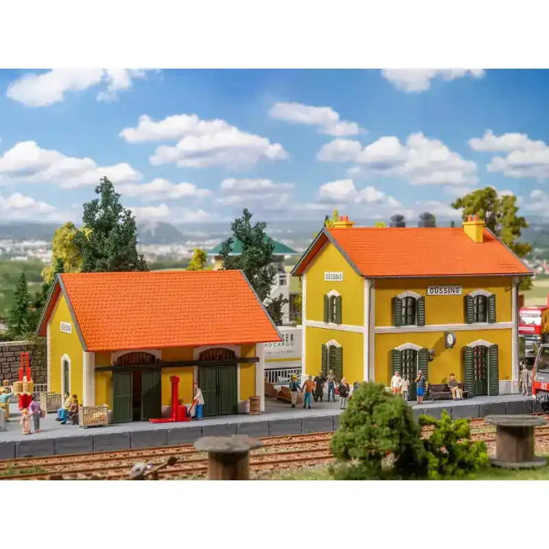 FALLER 110154 Petite Gare Avec Halle À Marchandises - HO 1/87 Retour Gratuit