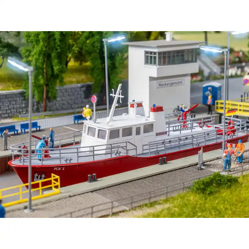 Meilleur Prix FALLER 131016 Bateau-Pompe - HO 1/87