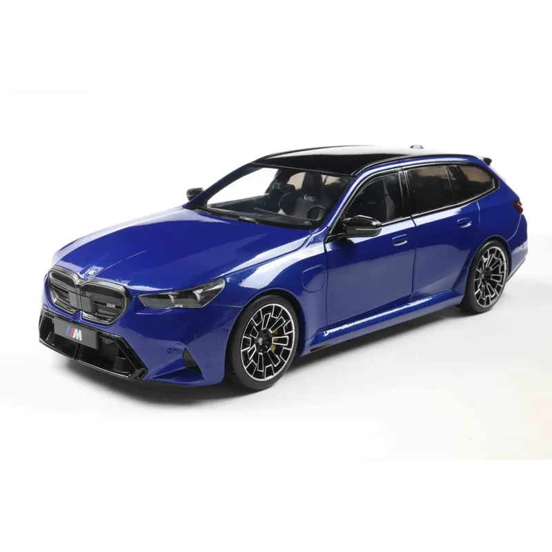 Commander Maintenant Miniature Bmw m5 touring marina bay blue metallic 2024 1/18