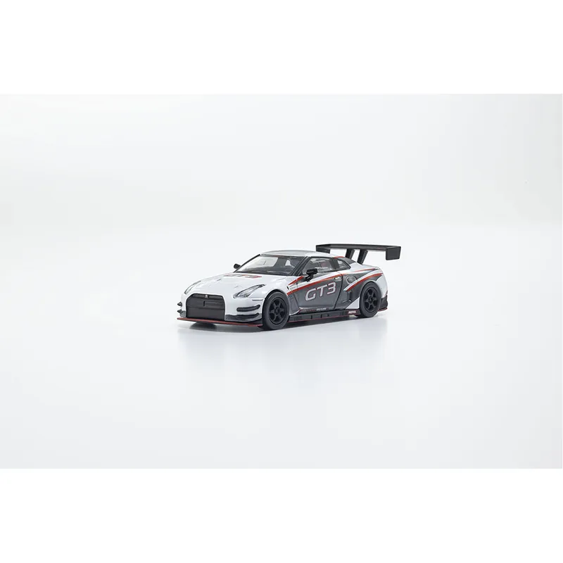 Nouvelle Collection Kyosho MOTN Led System 1 64 Skyline GT-R Nismo GT-3 Presentation