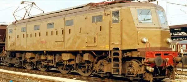 Marque LOCOMOTIVE ELECTRIQUE E 428 137 FS - DIGITAL - (A RESERVER)