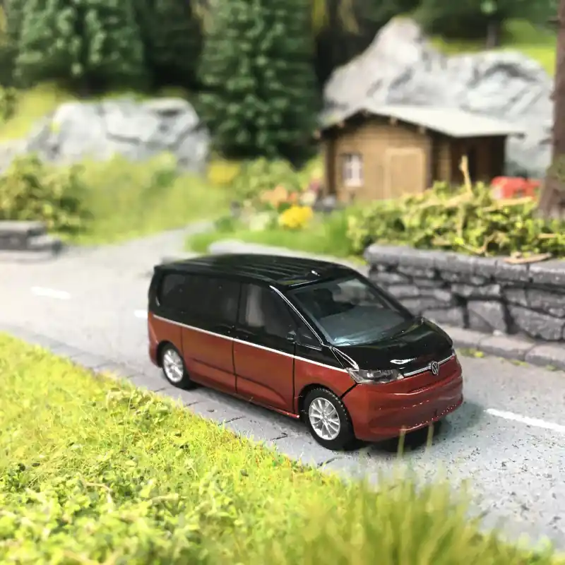 Volkswagen Multivan, noir, rouge - HERPA 430425-002 - HO 1/87 Expédition Rapide