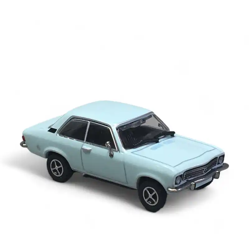 Opel ascona 1970, Bleu ciel - Minichamps 870040001 - HO 1/87 Populaire