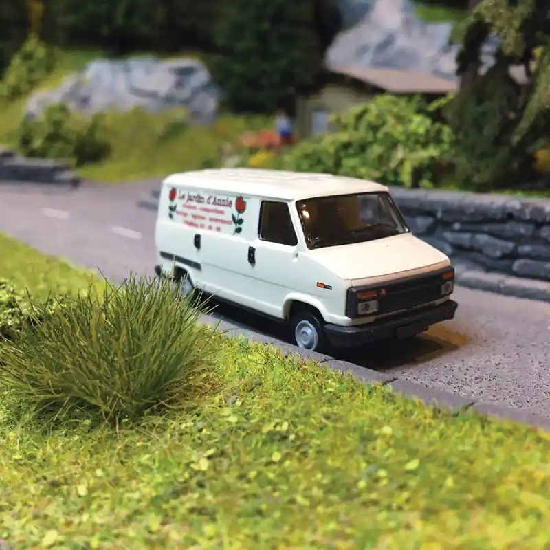 Citroën C25, "Le Jardin d‘Annie, Fleuriste" - BREKINA / SAI 3083 - HO 1/87 Pas Cher