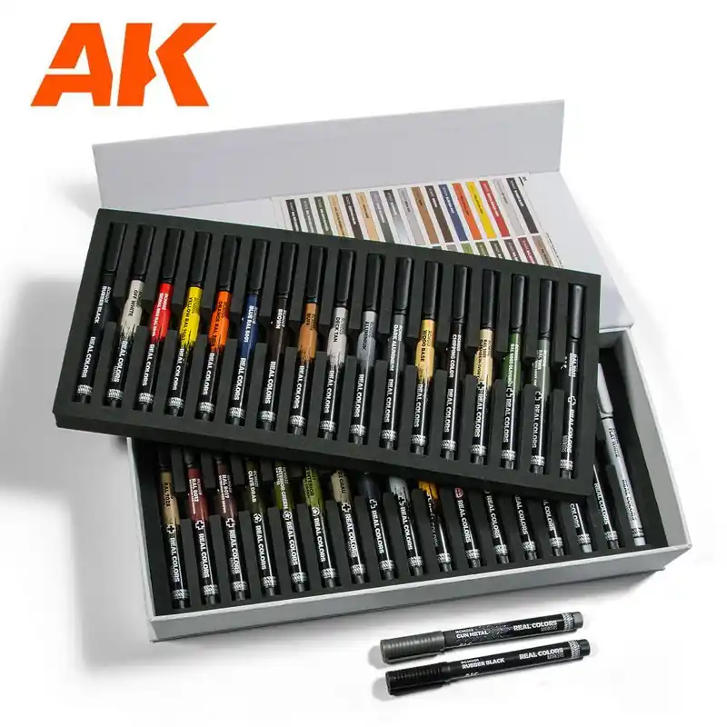 Coffret Deluxe 34 marqueurs à peinture acrylique Real Color AK Interactive AKRCM150 Nouveauté