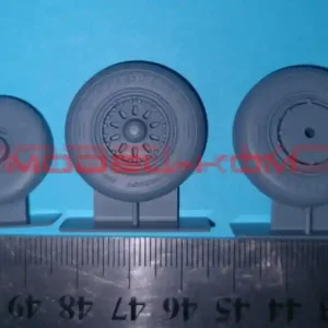 Livraison Express Model-Kom 2-2014-AKC01 B-2 - Resin Wheels
