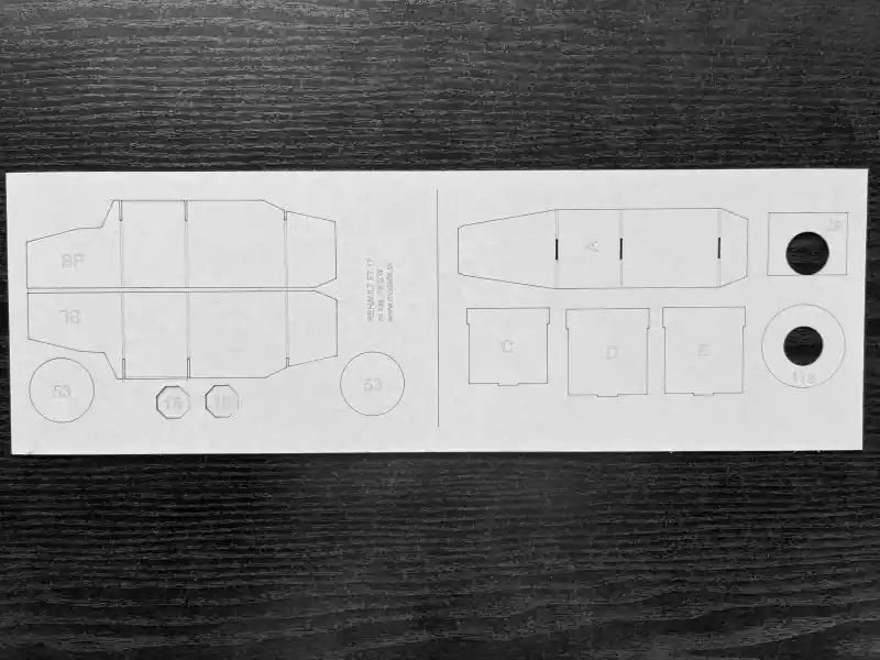 Modelik _AKC_2402W Renault FT-17 - Laser Meilleure Vente