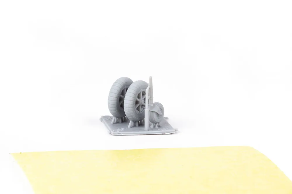 Eduard 672341 Bf 109G-2/G-4 Wheels For Bulged Wings PRINT EDUARD Commander Vite