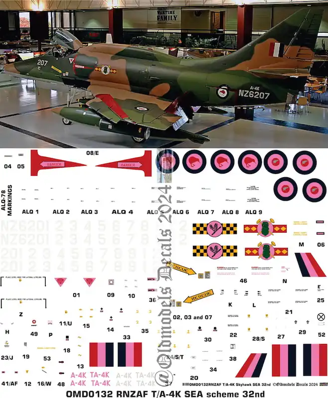 Old models Decals 0132 Douglas A-4K / TA-4K Skyhawk - RNZAF SEA Scheme Expédition Rapide