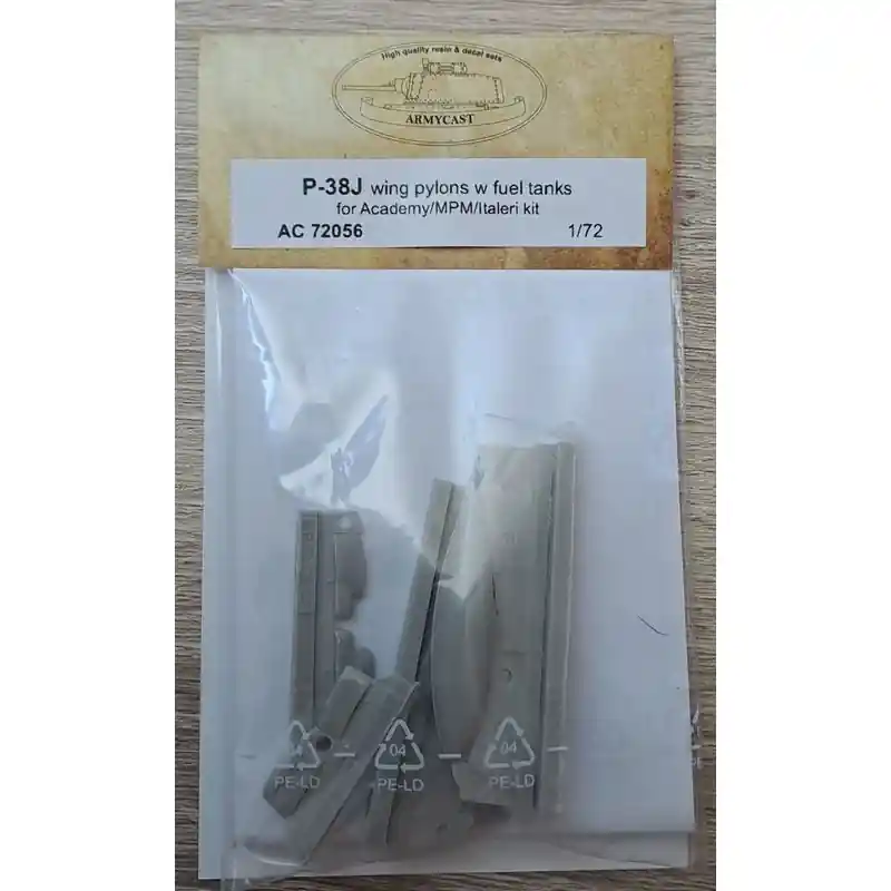 Armycast AC72056 P-38J Wing Pylons With Fuel Tanks (For Academy/MPM/Italeri) Prix Réduit